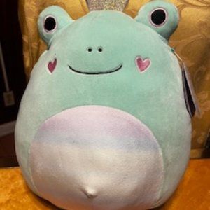 Squishmallow Fenra (collectible)
